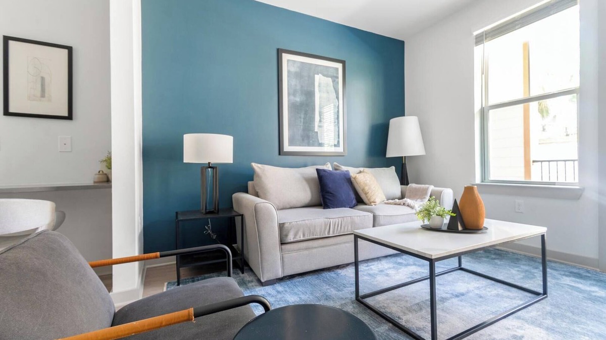 Springfield Apartment | Landing | Spectacular 1BD, Pool, Game Room