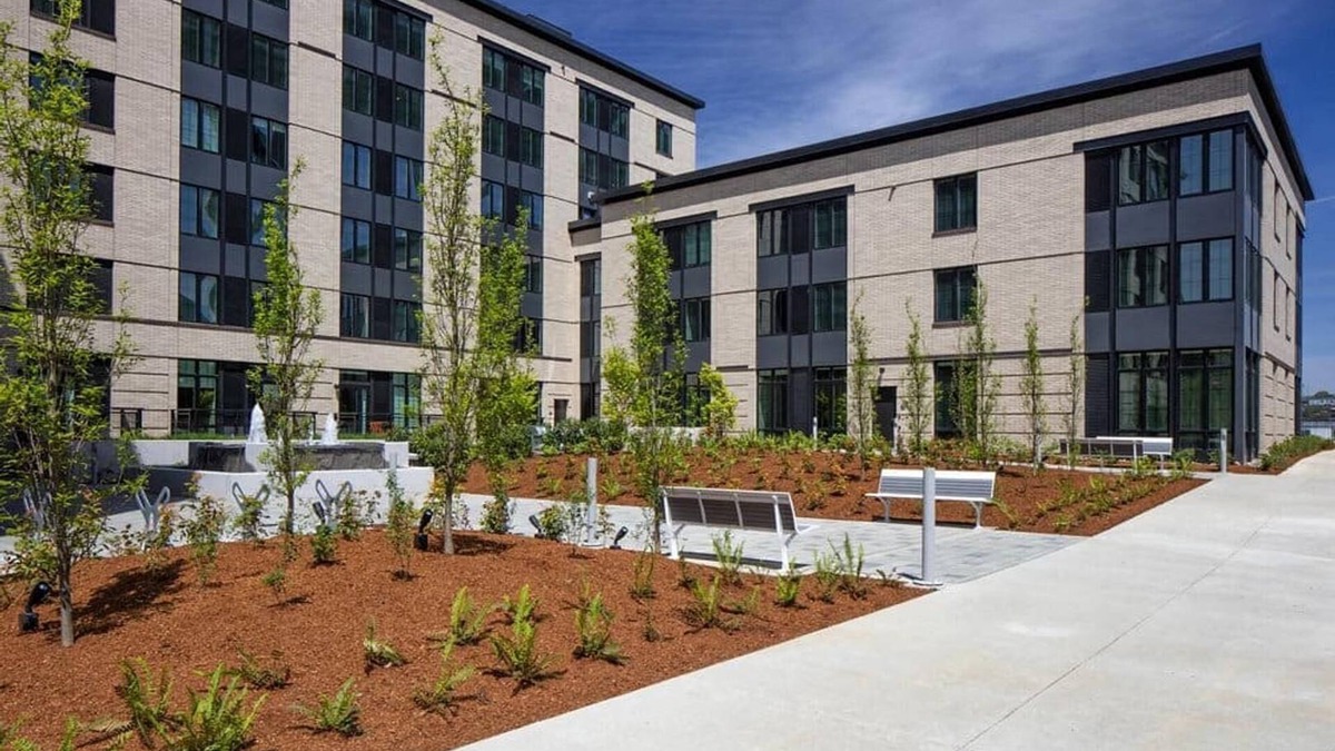 Northwest Portland Apartment | Landing | Spectacular 1BD, Gym, Clubhouse