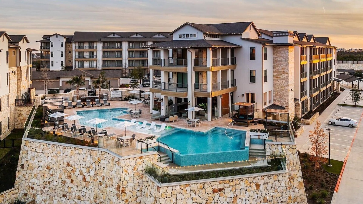 Austin Apartment | Landing | Spectacular 1BD, Pool, Clubhouse