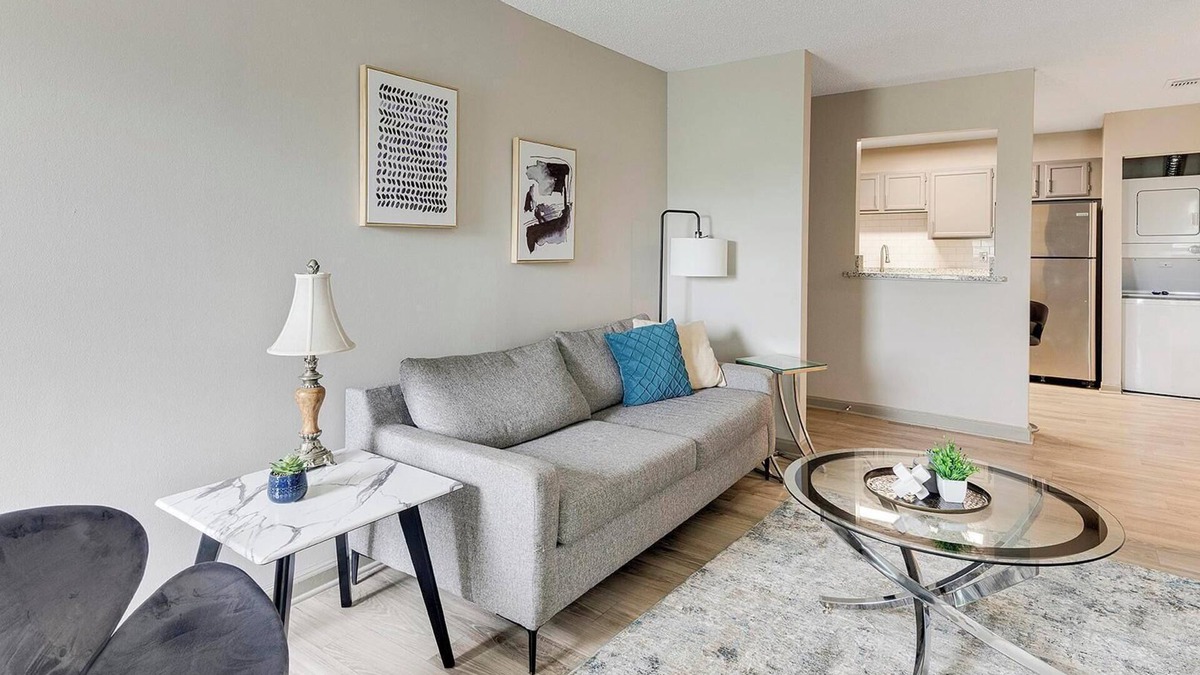 Huntsville Apartment | Landing | Spectacular 1BD, Gym, Pool