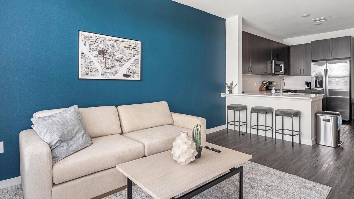 Wetmore Apartment | Landing | Spectacular 1BD, Gym, Clubhouse