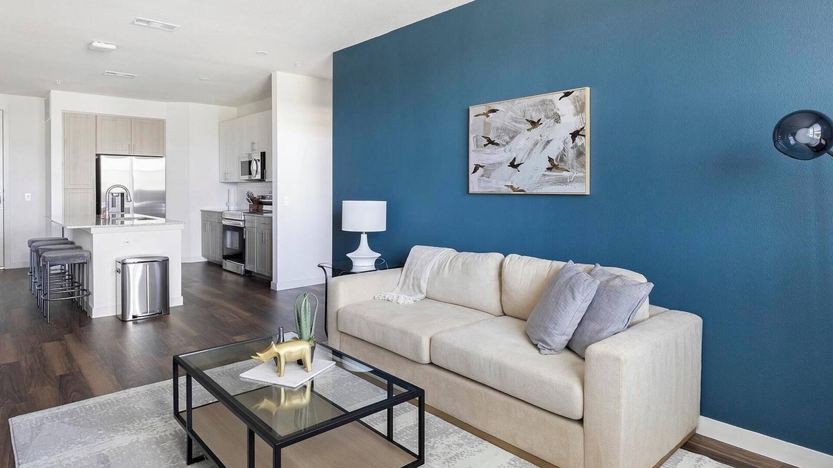 Fate Apartment | Landing | Stunning 2BD, Gym, Clubhouse