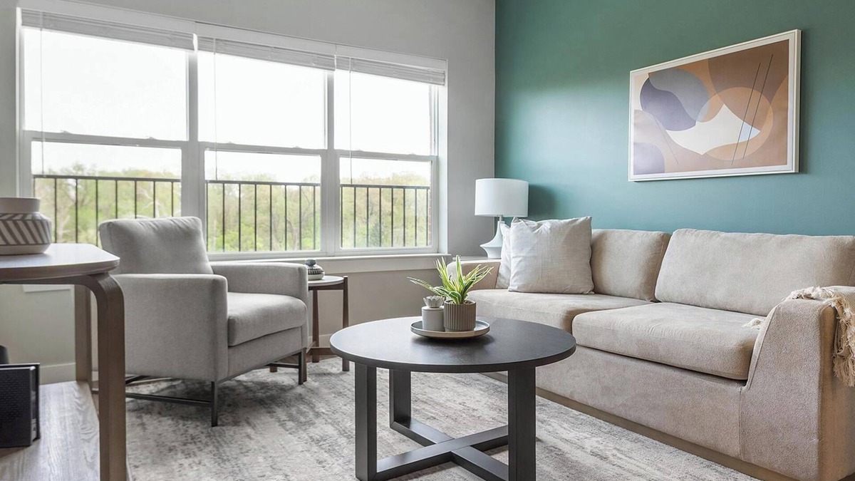 Edwardsville Apartment | Landing | Stylish 1BD, Gym, Clubhouse