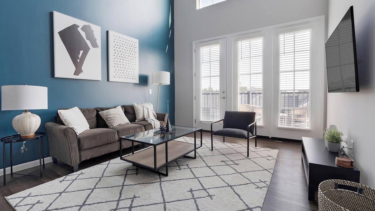 Northwest Columbus Apartment | Landing | Stylish 2BD, Gym