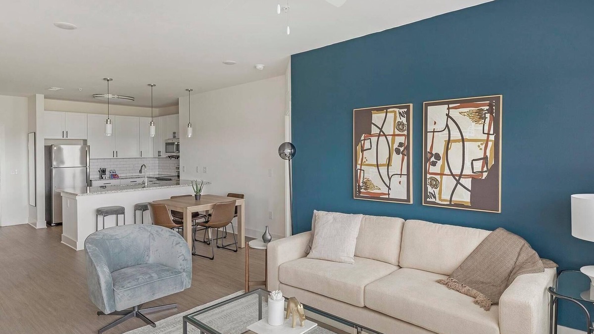 Athens Apartment | Landing | Stylish 2BD, Pool, Yoga Studio