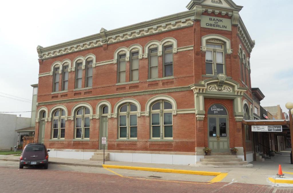 Oberlin Hotel | LandMark Inn at the Historic Bank of Oberlin