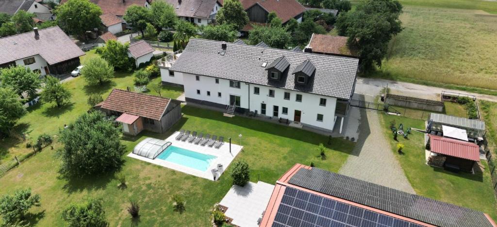 Haundorf Apartment | Landurlaub Eichinger inklusive AktivCard! E-Ladesäule! Ganz Jahres beheizter Salzwasserpool