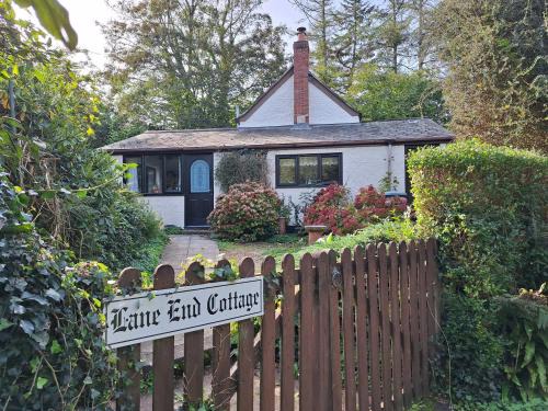 Honiton House | Lane End Cottage