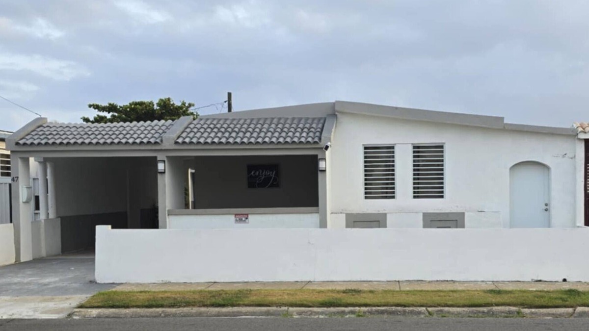 Hato Arriba House | Lane Oceanview Villa - 3 Bedroom House, Arecibo