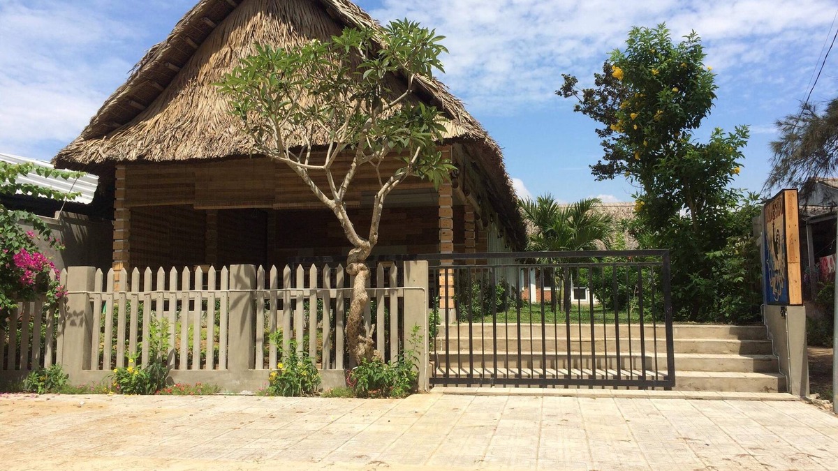 Son Tinh House | Lang Bien Homestay