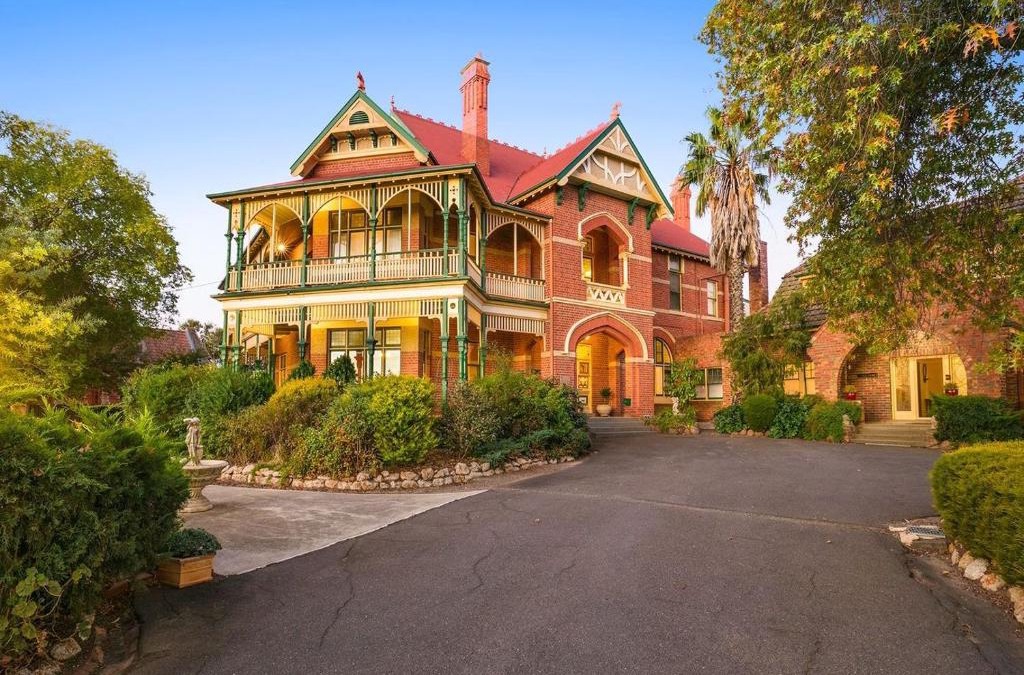 White Hills Bed & Breakfast | Langley Estate, Bendigo