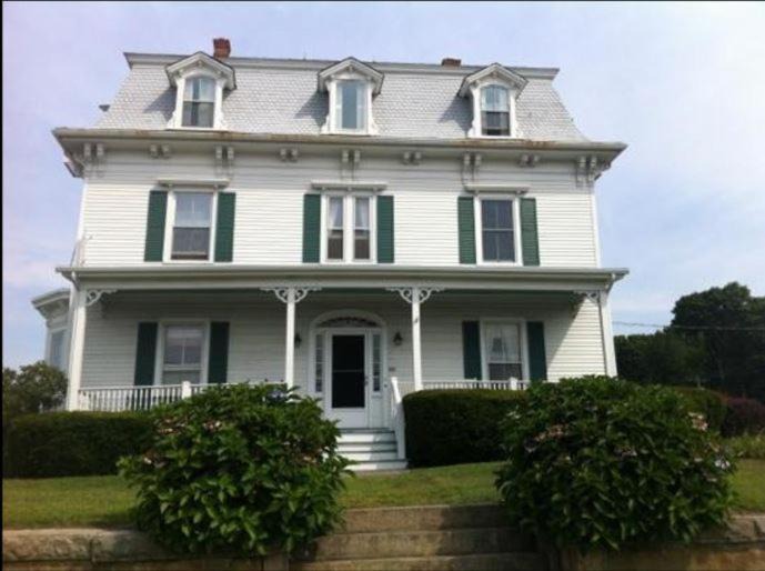 Westerly Bed & Breakfast | Langworthy Farm Bed & Breakfast