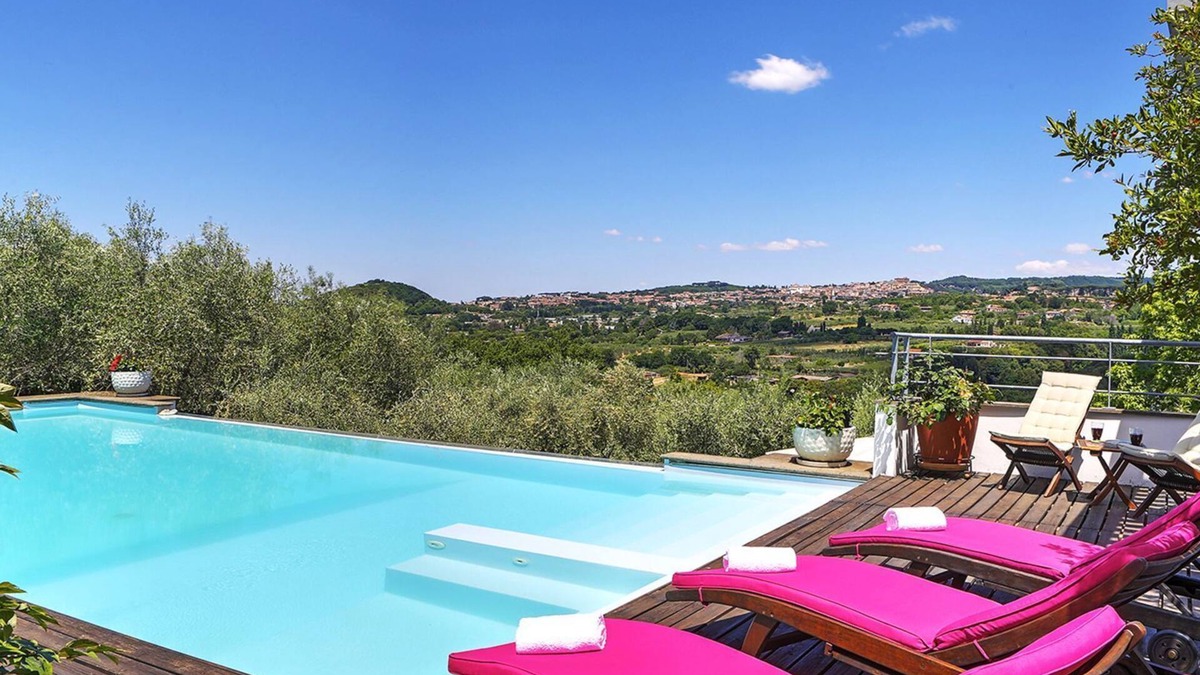 Padua Villa | Lanuvium 10, Emma Villas
