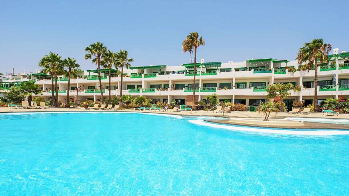Costa Teguise Apartment | Lanzahost "Casita Bastian 19"