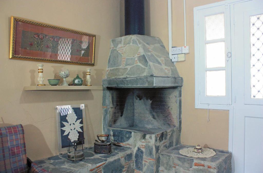 Kalopanayiotis House | Laoni Guest House in Moutoullas, Marathasa