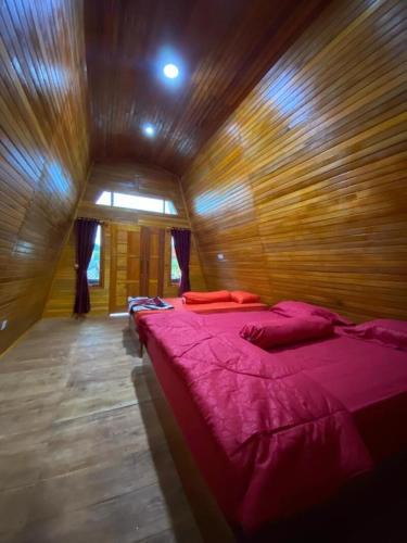 Sumatra Ski Chalet | Lapay Homestay Syariah