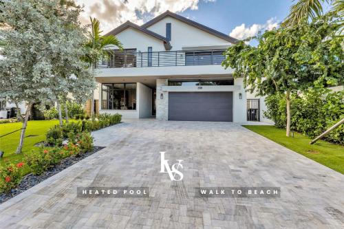 Lauderdale Beach House | LaPlaya- 5Bed Villa 1Min 2 Beach Heated Salt Pool