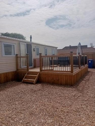 Louth House | Lapwing Lodge, Howdales
