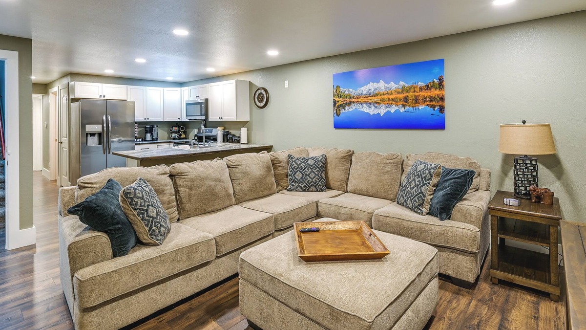 Laramie Apartment | Laramie Gem < 1/2 Mi to University of Wyoming!