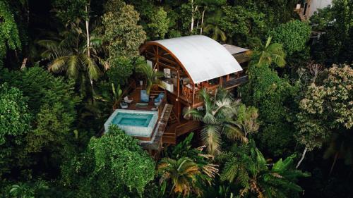 Felix House | Larc House Ubatuba