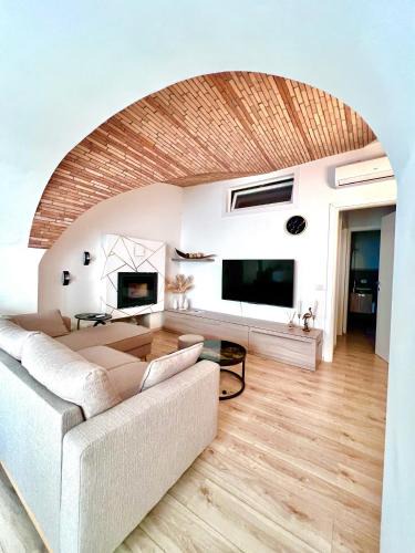 Castro House | L’Arco sul Lago Gold Apartment