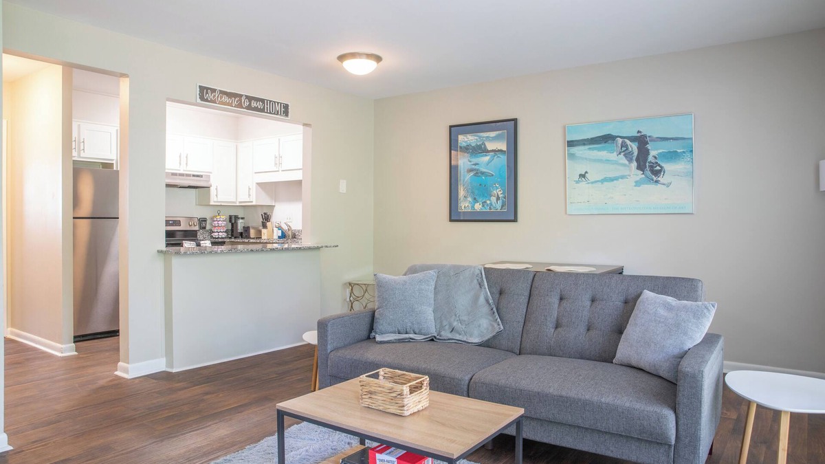 Birmingham Apartment | Large 1BR by UAB, St. Vincent’s & Med Centers