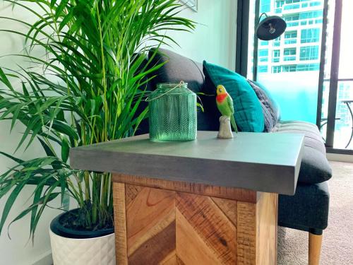Melbourne Central Business District Apartment | Large 2B2B Near Southern Cross FreeParking GYM POOL