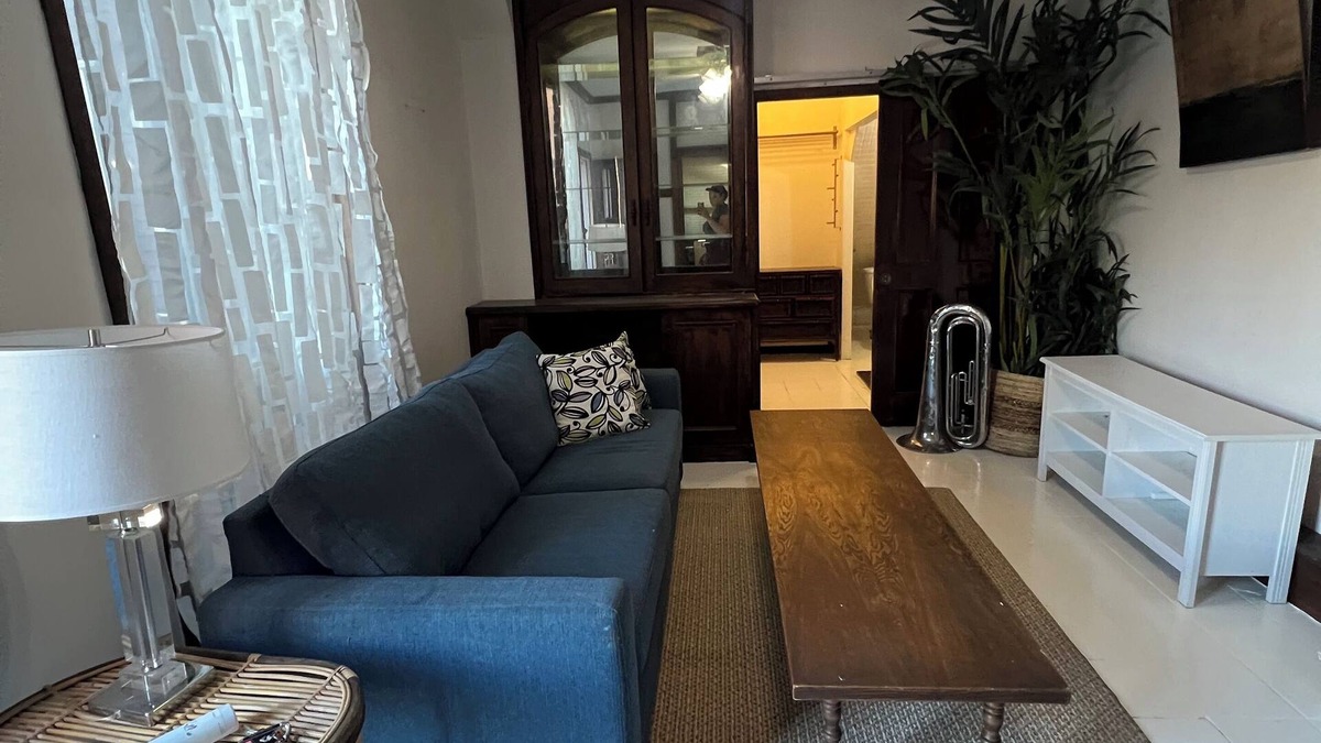 The Beaches House | Large 2bedroom Flat on the Water in the BeachesToronto-Sandy toes & full tummies