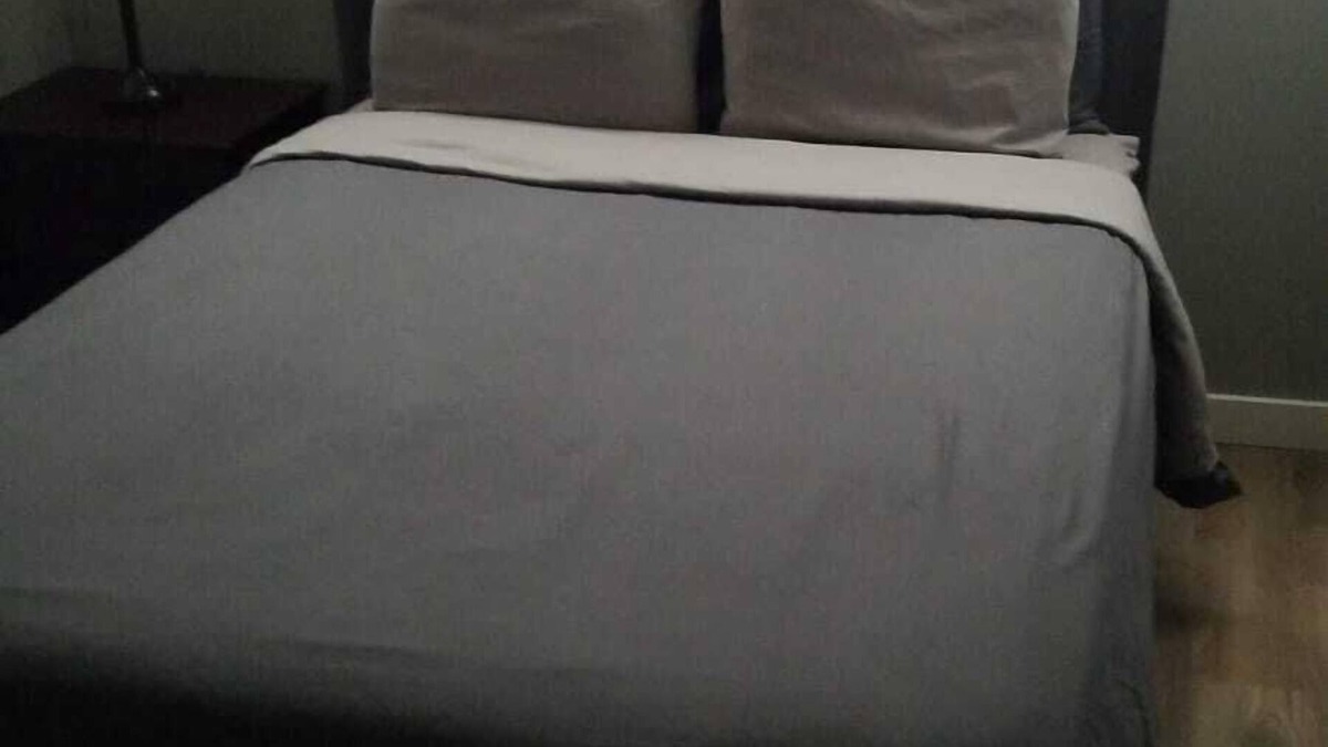 Grande Prairie House | Large 3 Bed Furnished Crew/Family Suite