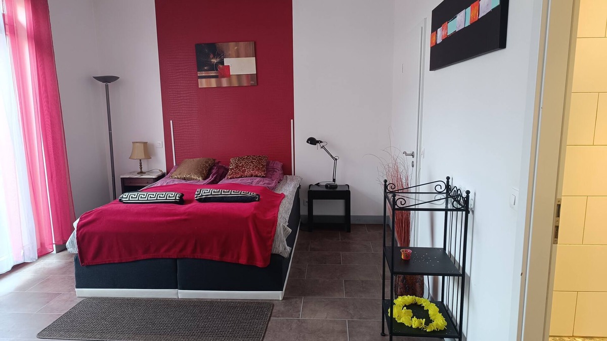 Hesingue Apartment | Large 3-bedroom apartment 175m2 Ground floor of 3 Frontier