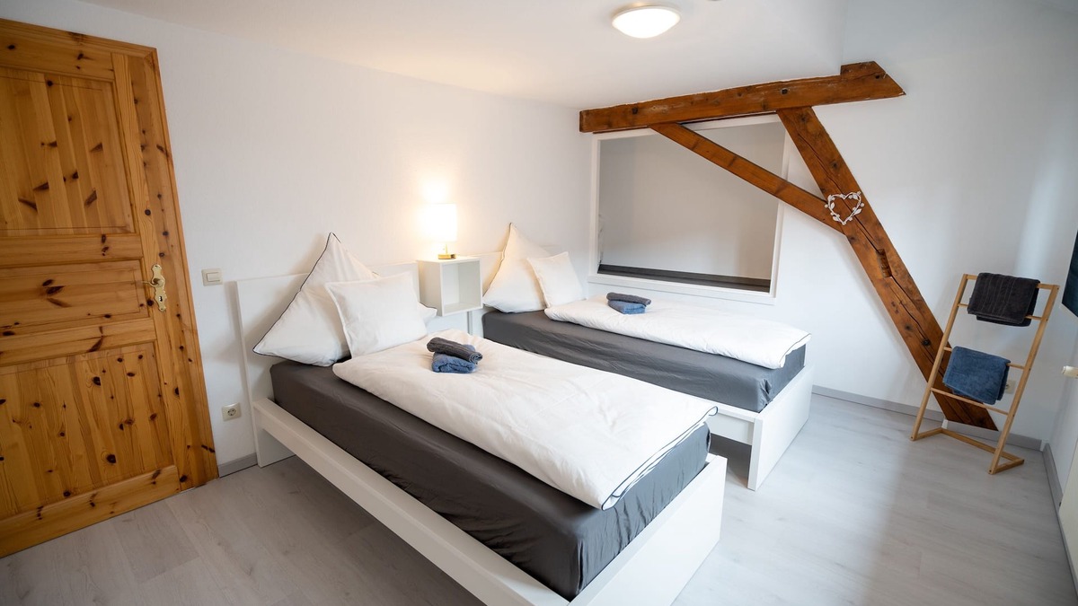 Neuhausen Apartment | Large 3-room maisonette apartment in Neuhausen Enzkreis