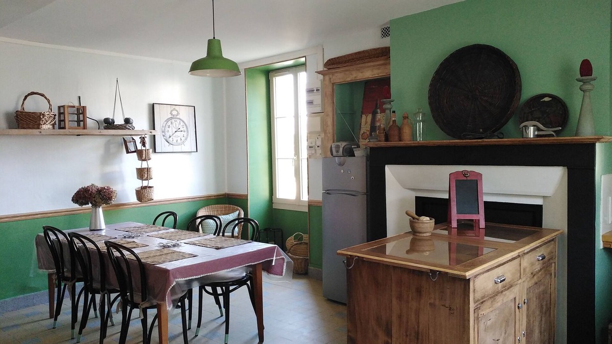 Chevannes House | Large 3-star Burgundy house near Auxerre.