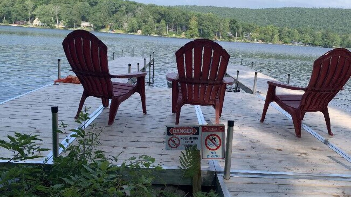 Swartswood House | Large, 4 season, lakefront retreat. Close to skiing, golf and hiking.