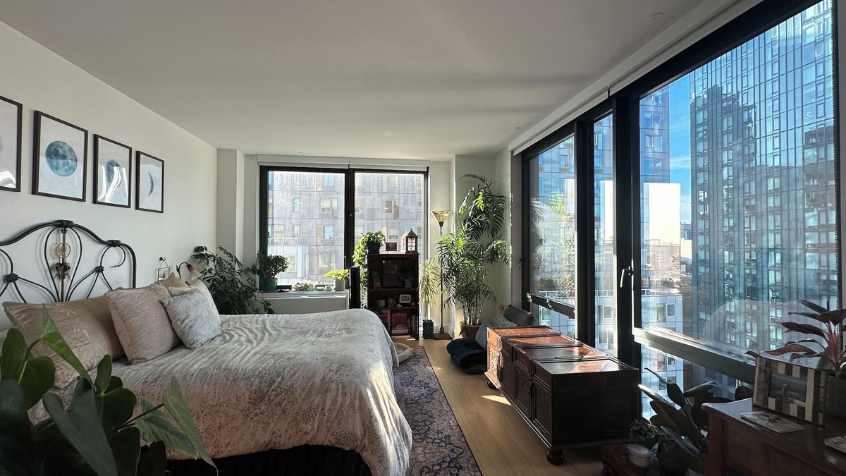 Prospect Heights Apartment | Large and Bright Alcove Studio in the Heart of Brooklynn