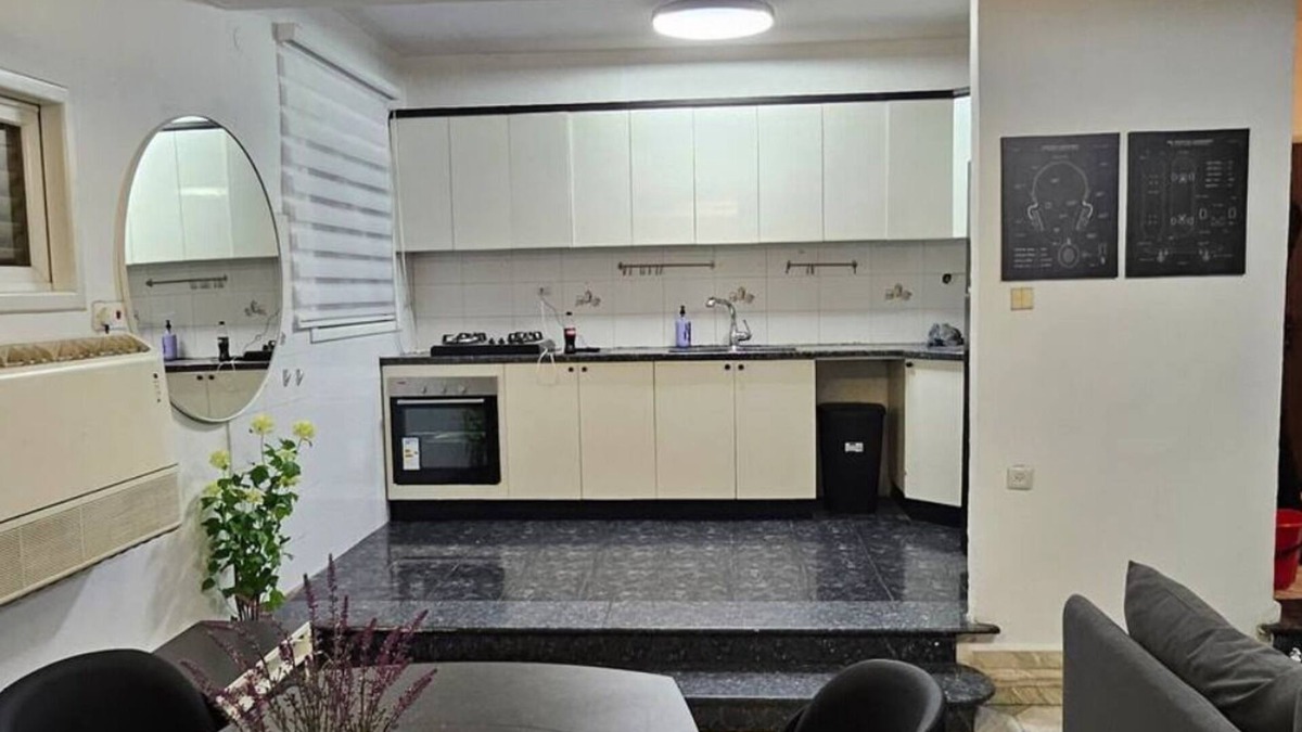 Ra'ananna Apartment | Large and designed in Ra 'anana