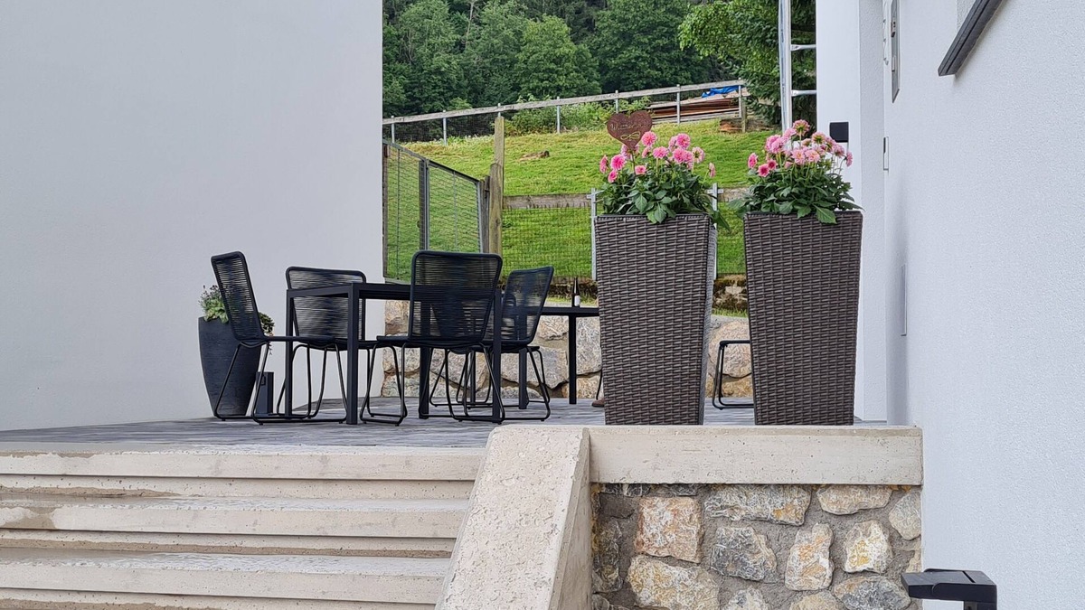 Muhlthal Apartment | Large apartment combination near the ski lift