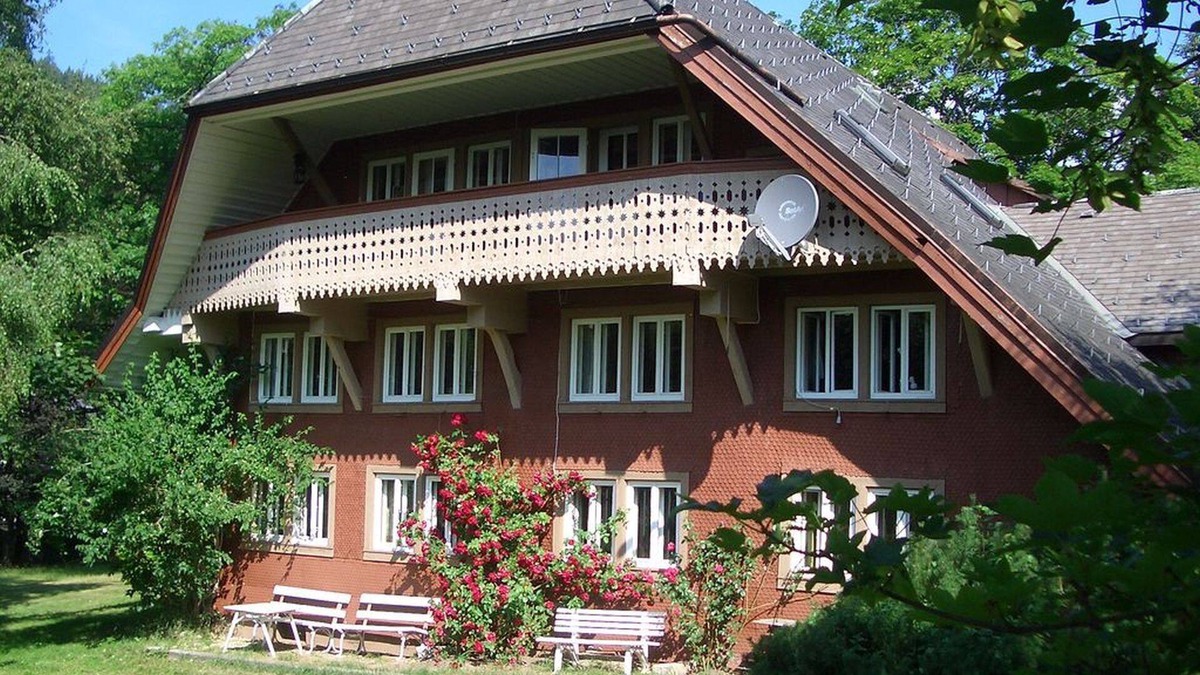 St. Blasien Apartment | Large apartment in a Black Forest house at the foot of the Feldberg