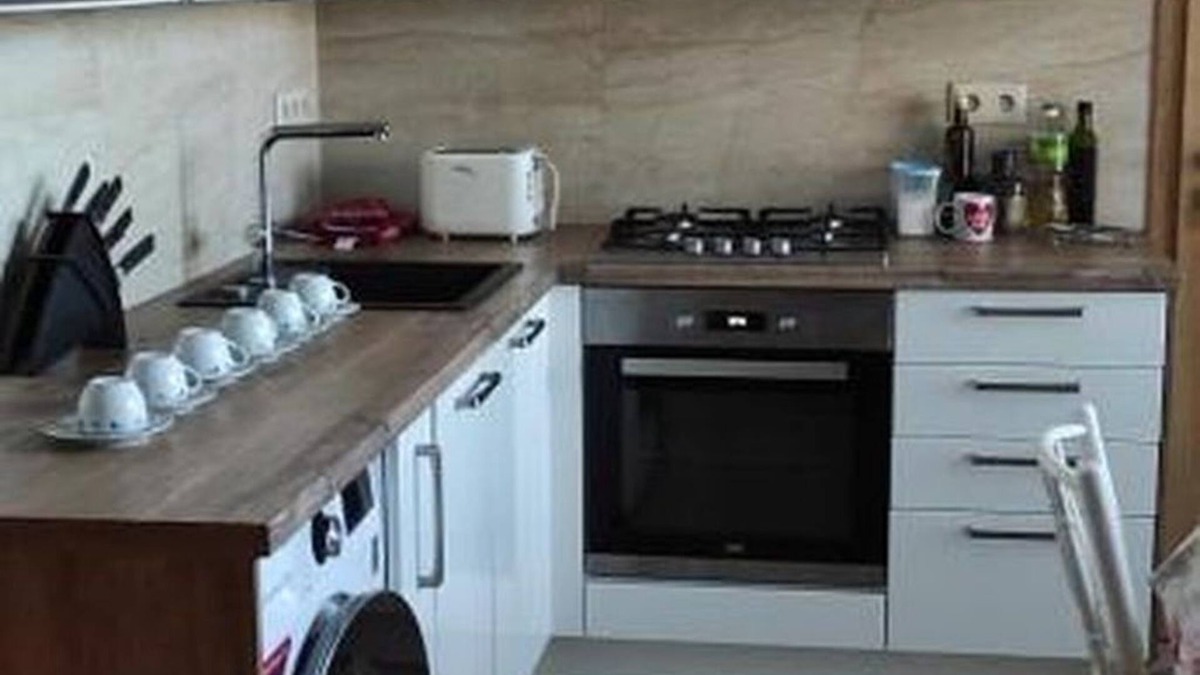 Levice Apartment | Large apartment with amenities close to the city center