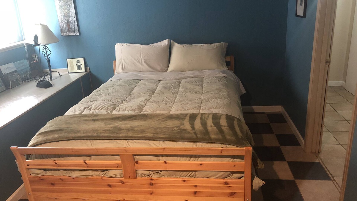 North Berkeley House | Large bedroom, bathroom & tenant kitchen, with lounge area and patio