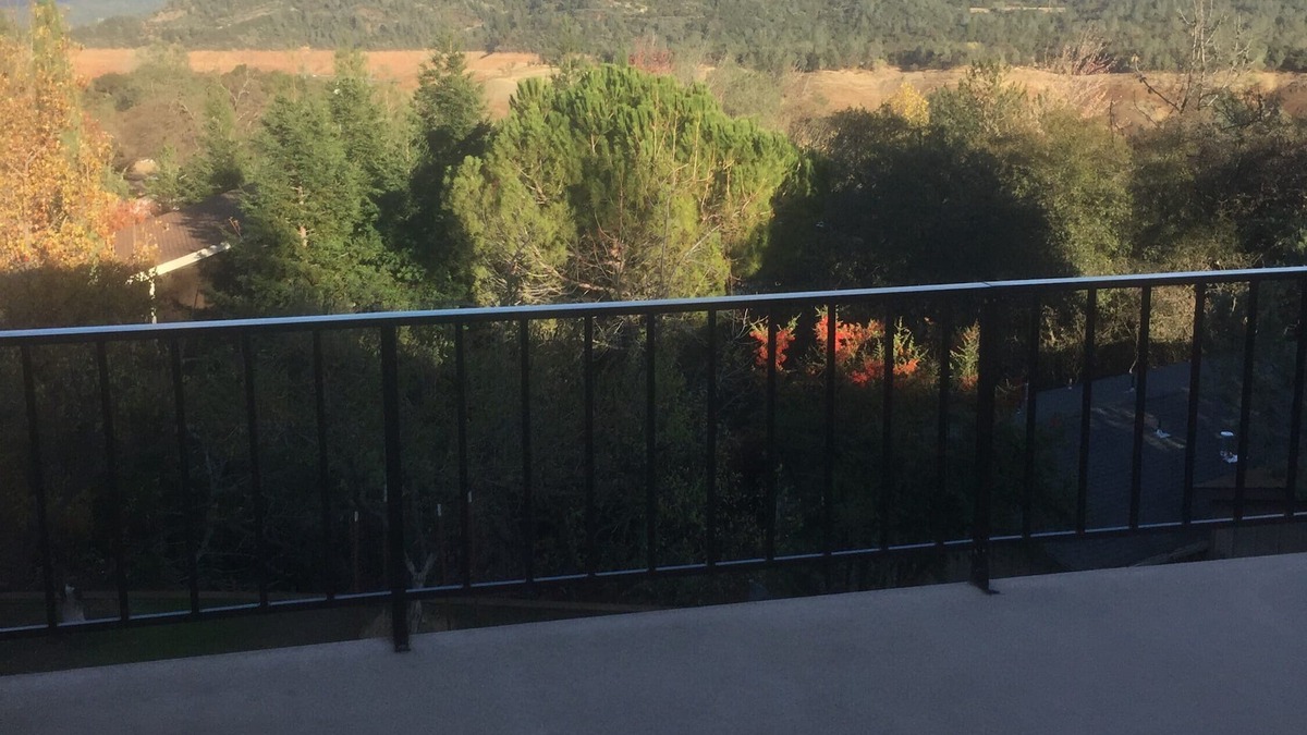 Oroville East House | Large Bedroom in House at Beautiful Lake Oroville