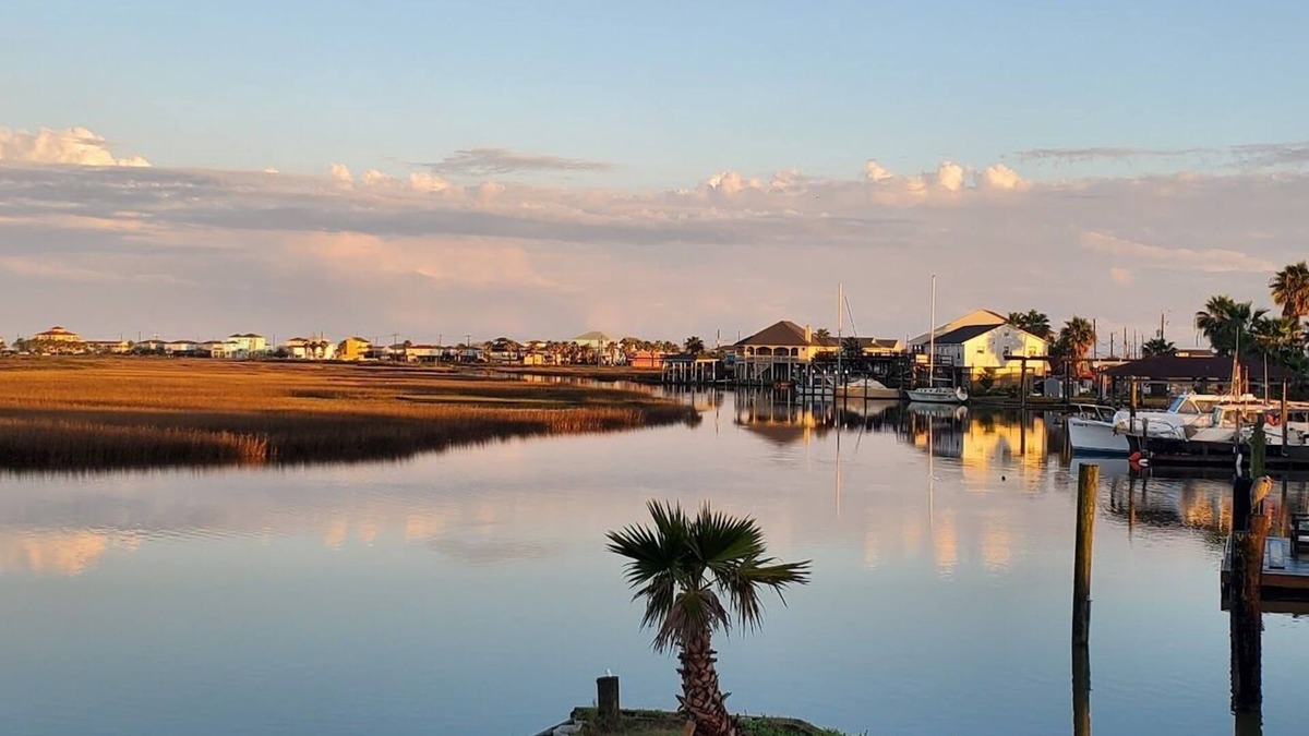 Surfside Beach House | Large boat slips, close to marina and gulf access, water on 3 sides, great views
