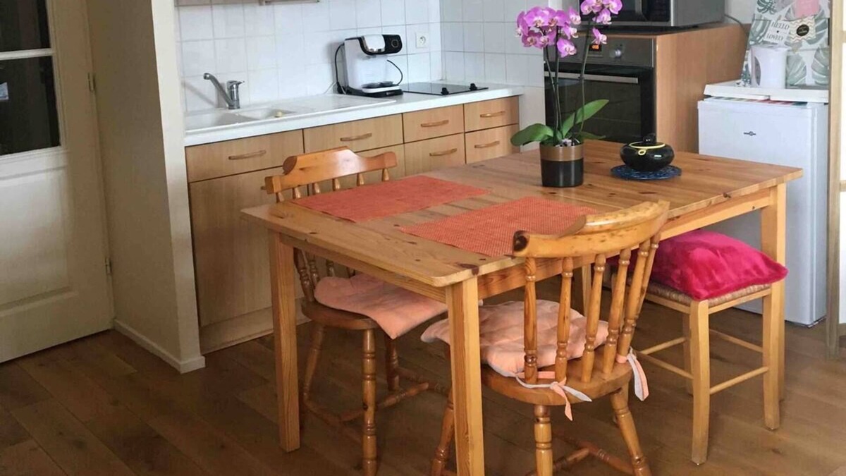 Condette Apartment | Large Bright Studio, Rest, Sea, Forest, Tennis court