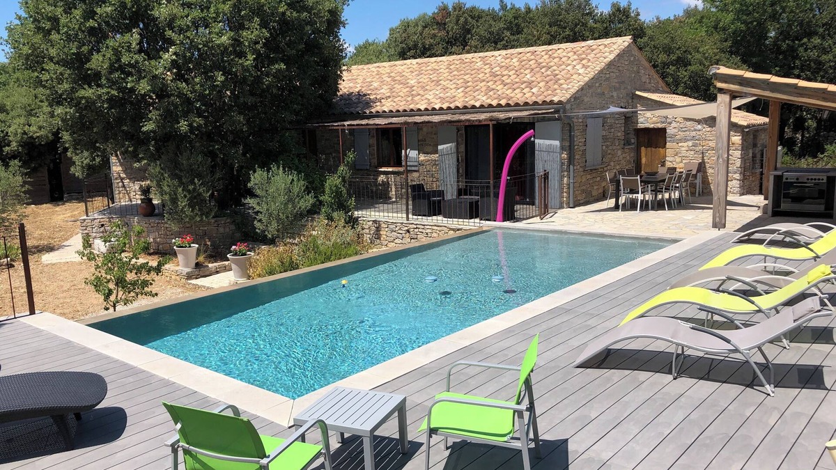 Ferrieres-les-Verreries House | Large charming cottage between sea and mountains