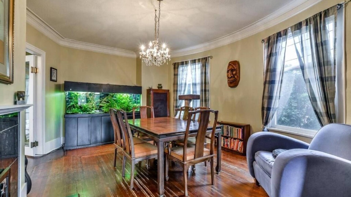 Grandview-Woodland House | Large character home steps from Little Italy/Commercial Drive