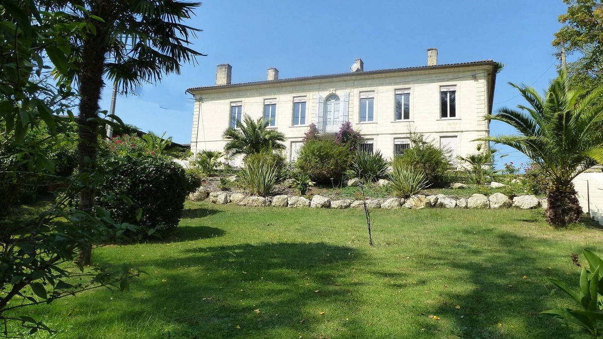 Caudrot Other | LARGE CHARMING GITE * CHATEAU BOUCHEREAU
