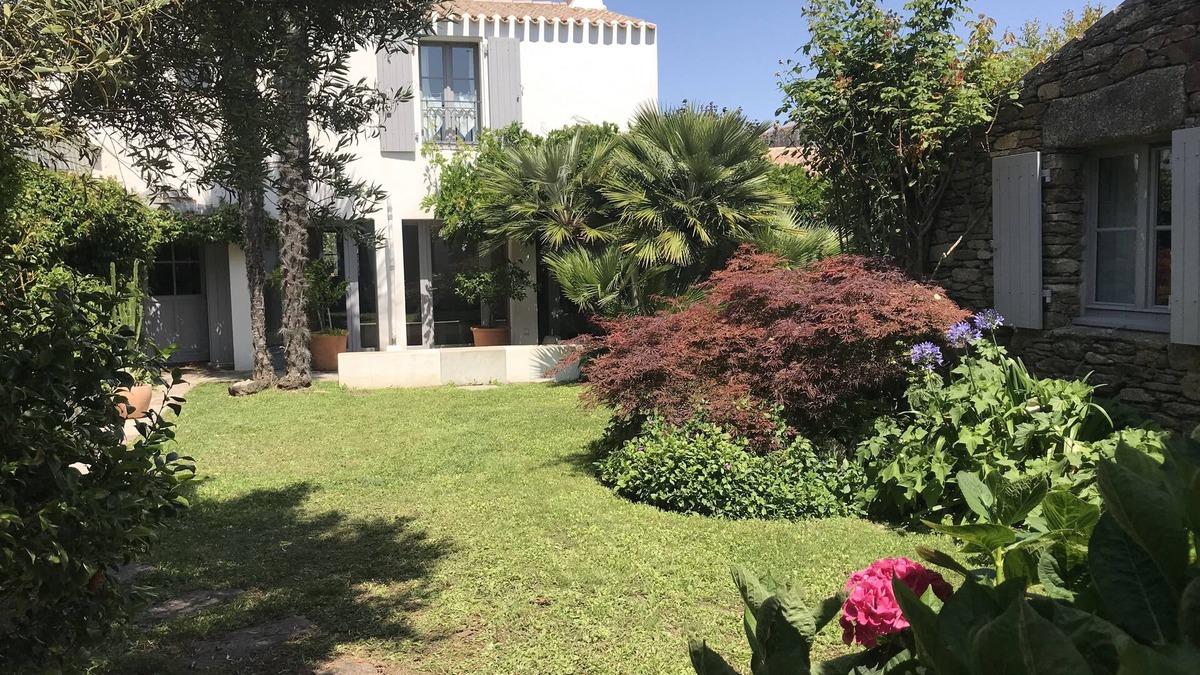 Ile d'Yeu House | Large charming house 6 bedrooms 14 sleeps/5 bathrooms in Ker chalon Ile d'yeu