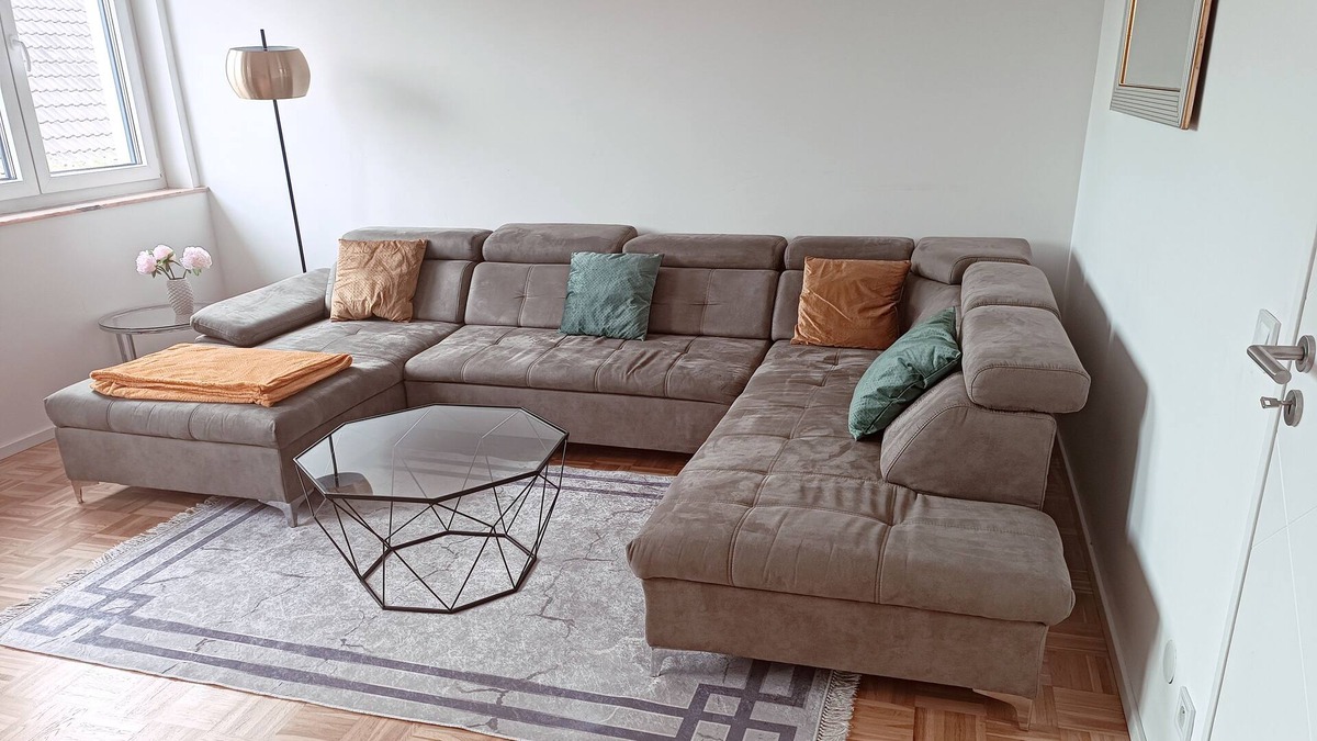 Illkirch-Graffenstaden Apartment | Large cozy quiet apartment