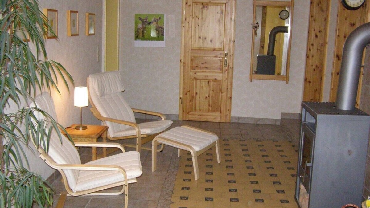 Bodenfelde Apartment | Large, comfortable apartment, close to nature, in the village