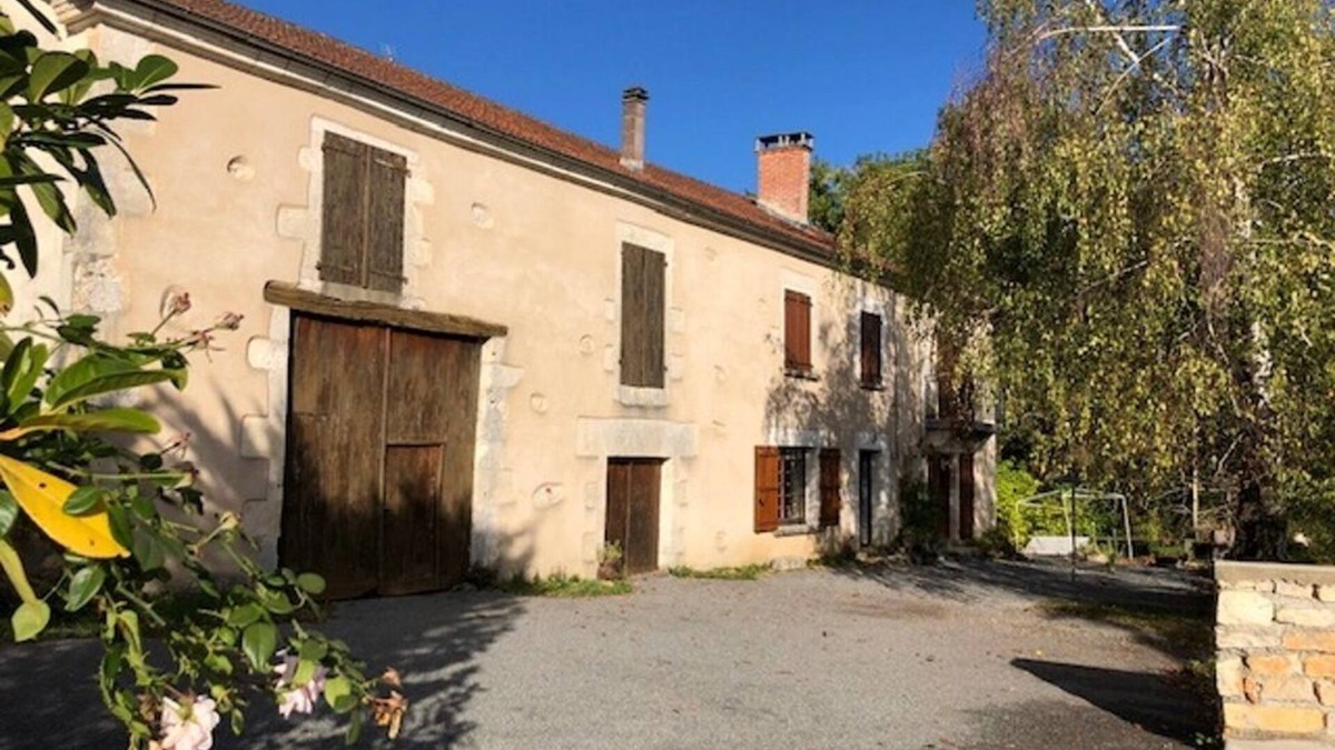 Saint-Jean-de-Cole House | Large cottage in the middle of the meadows