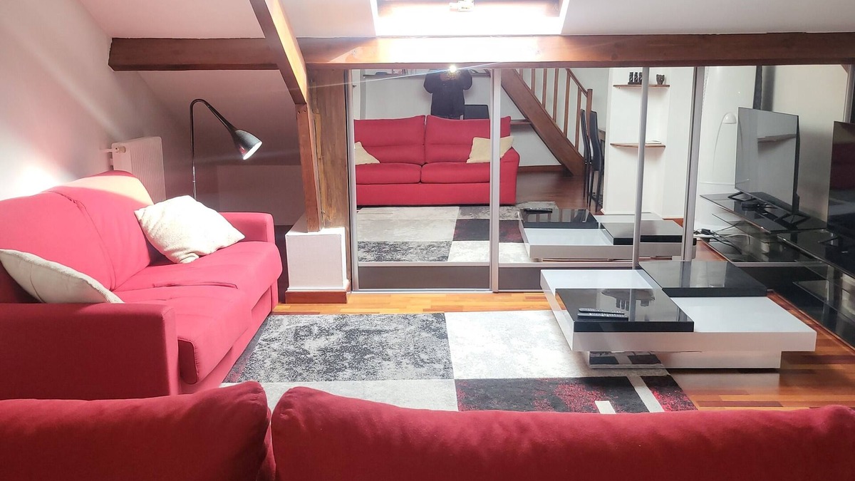 La Varenne Saint-Hilaire Apartment | Large duplex near Paris and Disney